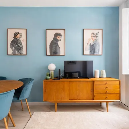 Flh Lx Factory Charming Place *